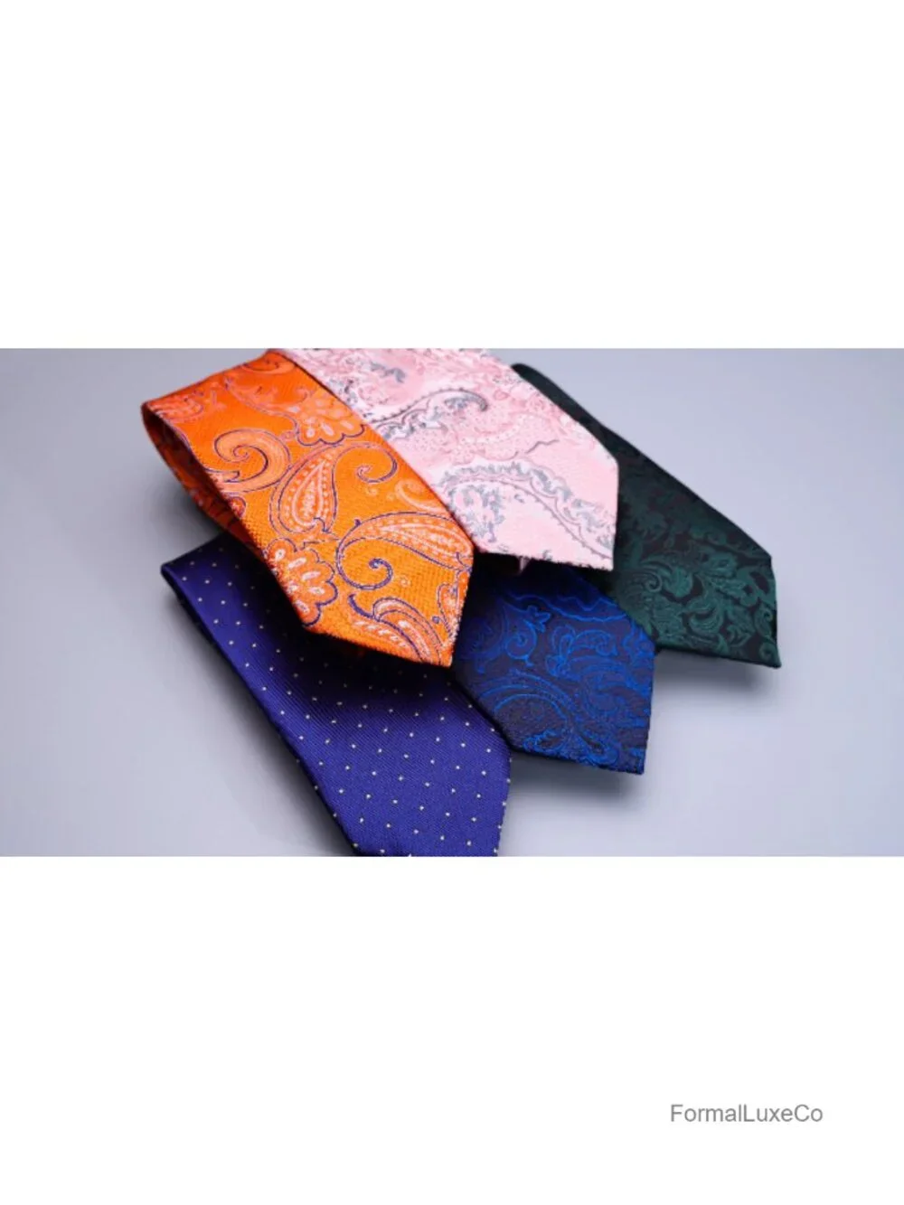 Silk Paisley Tie Set with Pocket Square and Cufflinks - One Size